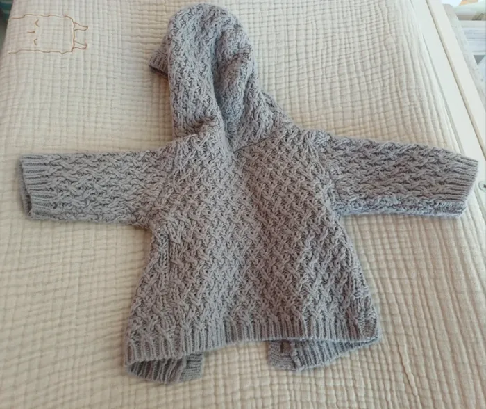 Gilet laine 1 mois - photo numéro 3