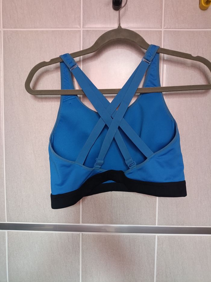 Brassière de sport nike - photo numéro 2