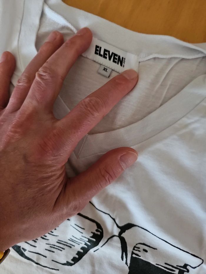 🔥Vintage🔥T Shirt ElevenParis T.XL💫👕 - photo numéro 2