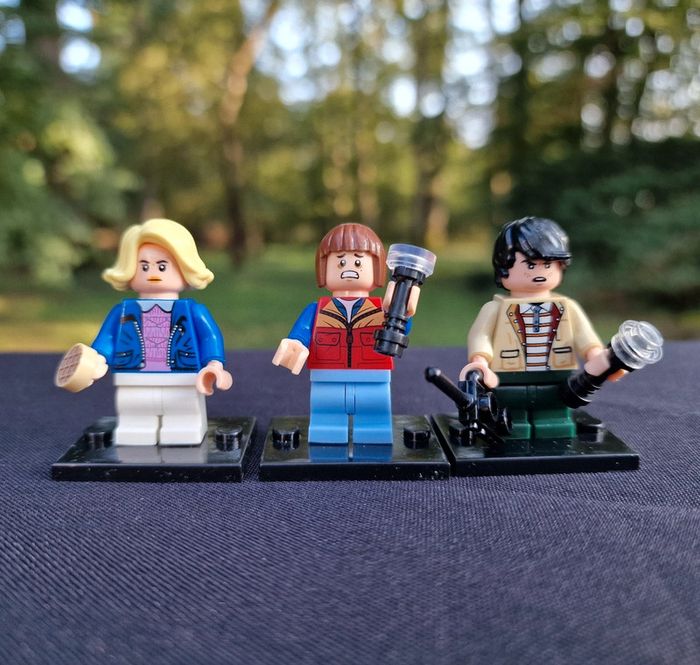 Minifigure Série Netflix Stranger Things   Onze ( jane ) Will et Mike ENFANT n1.2