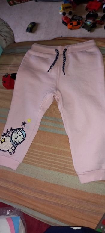 Jogging 6 12 mois neuf