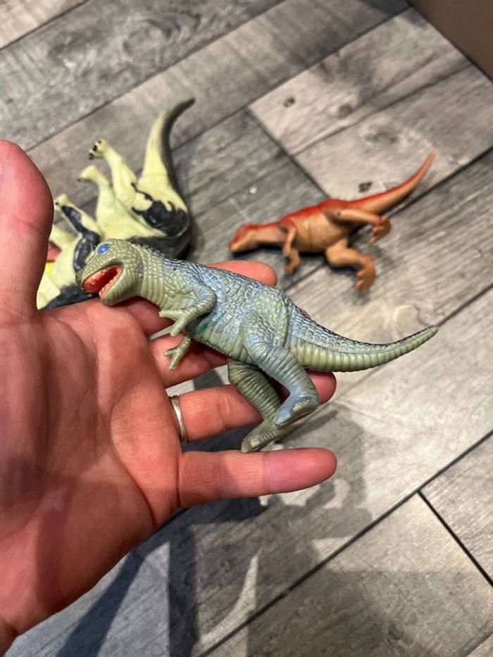Lot dinosaures - photo numéro 14
