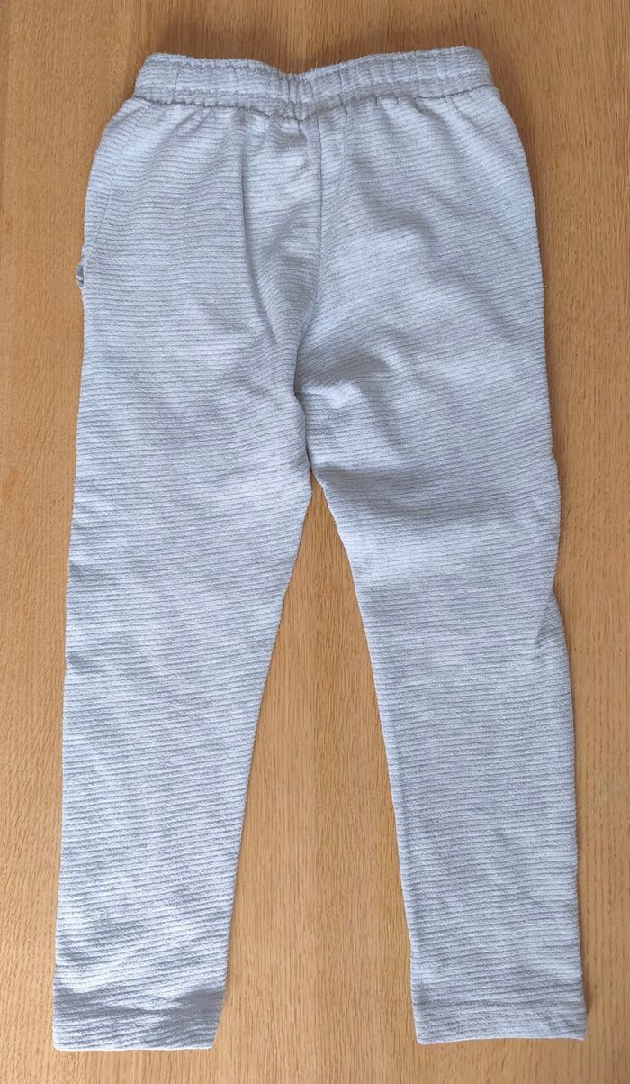 🌸 Lot de 2 pantalons de joggings molletonnés - Zeeman - 6 ans 🌸 - photo numéro 4