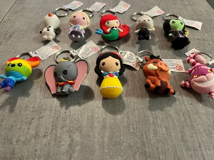 Achat en lot ou à l’unité porte-clés Disneyland Paris - photo numéro 2