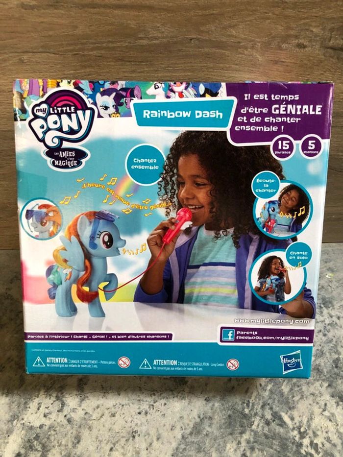 Rainbow Dash chantant 🎤 - photo numéro 2