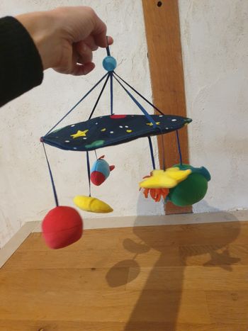 Mobile ikea bebe