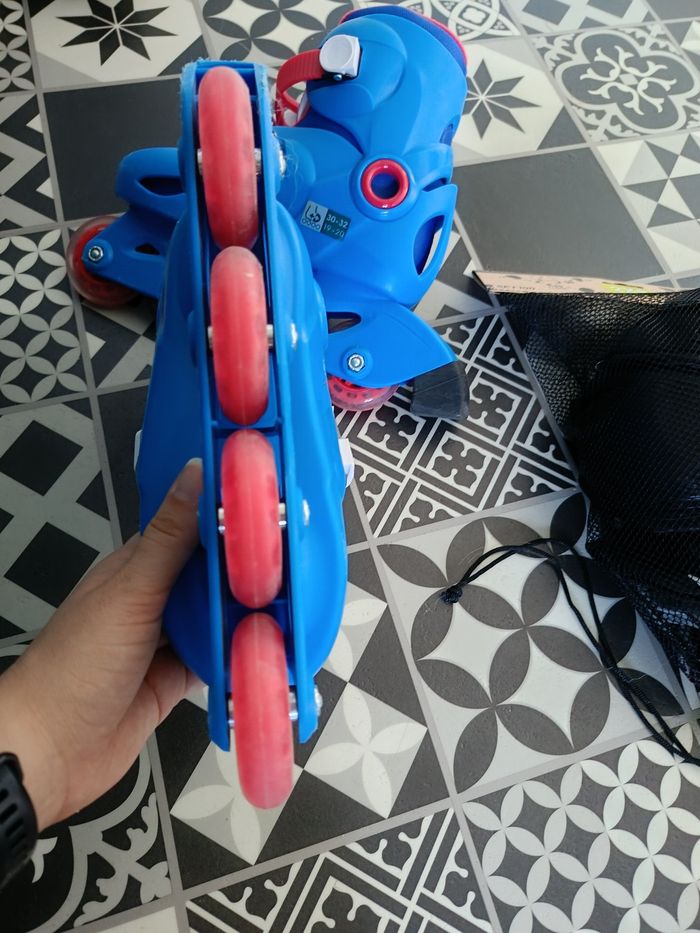 Roller taille 30-32 - photo numéro 2