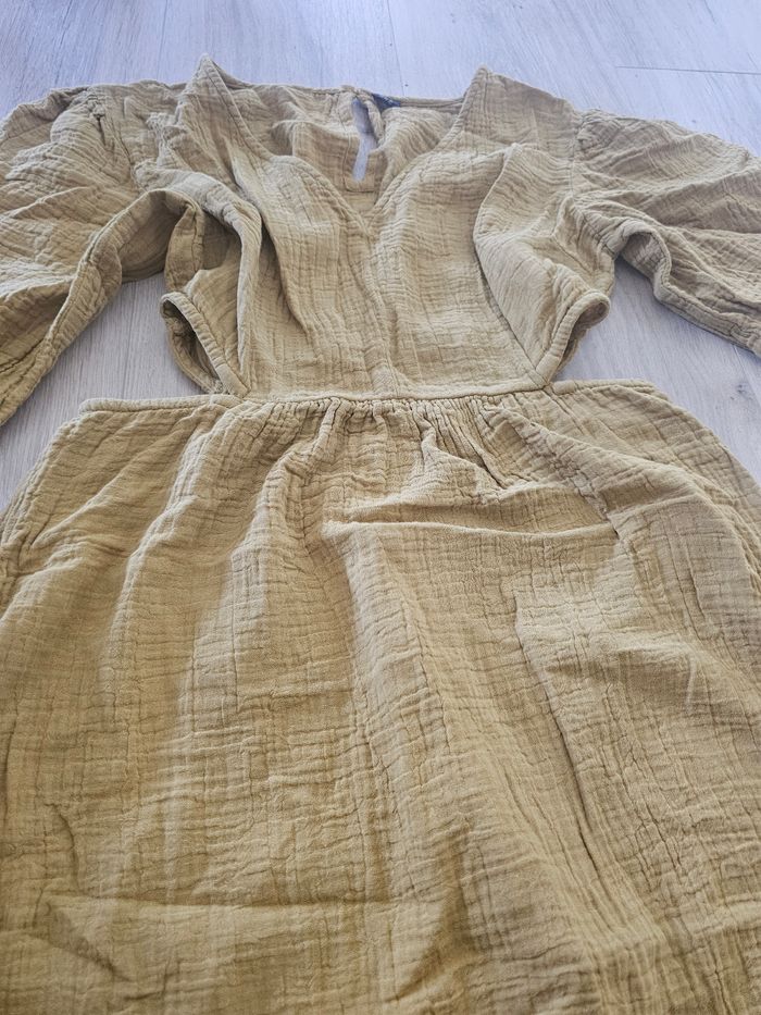 Robe moutarde - photo numéro 3
