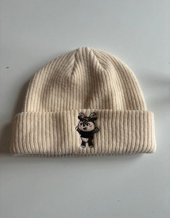 Bonnet cloud-b