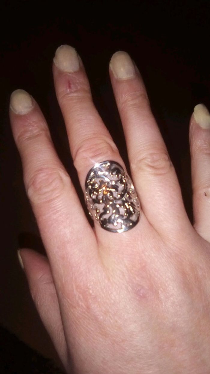 Bague fantaisie - photo numéro 3