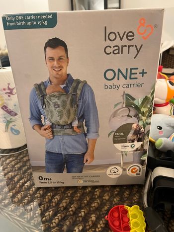 Porte bébé « Love & Carry »