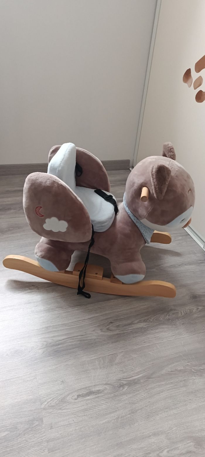 Cheval à bascule - photo numéro 2