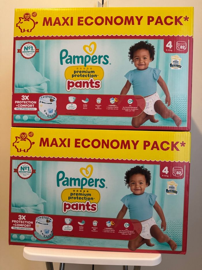 164 couches Pampers premuim pants taille 4