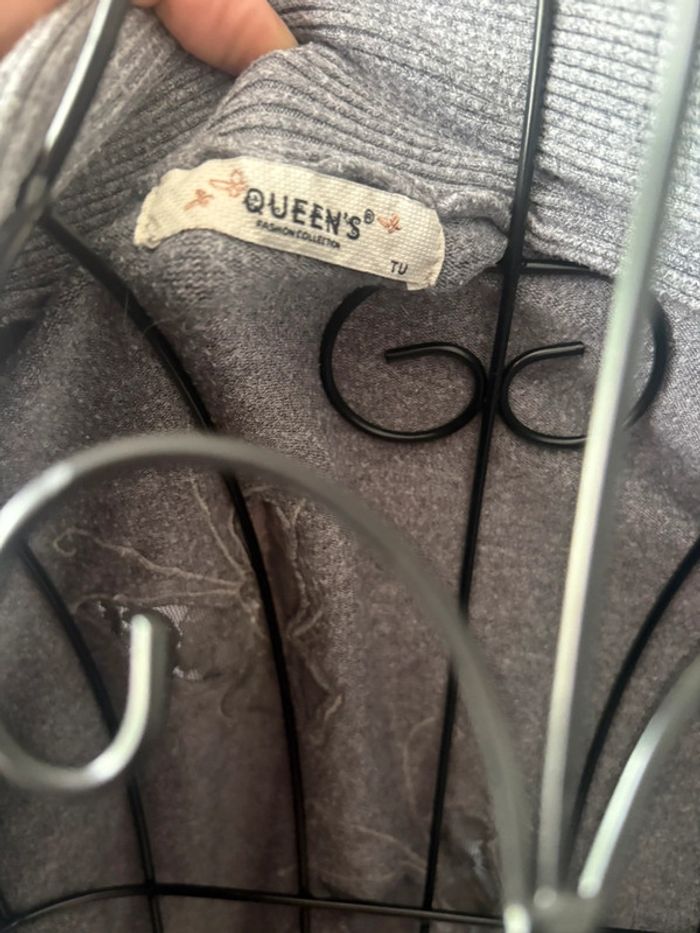 Joli gilet papillons dentelle – Queens – Taille unique - photo numéro 2