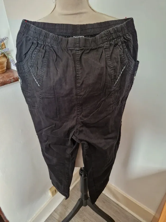 Pantacourt jegging noir taille 46