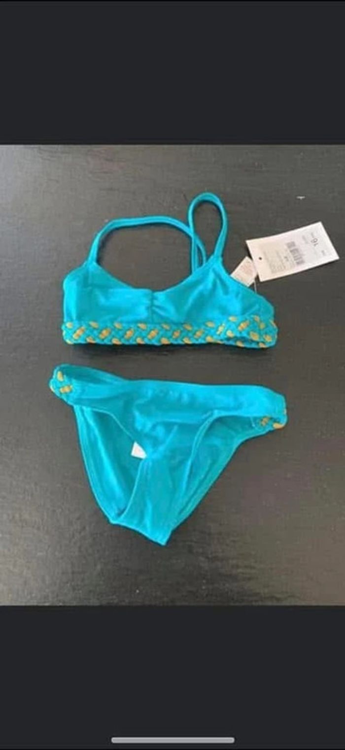Maillot de bain 2 pièces fille 4 ans comme  neuf - photo numéro 6