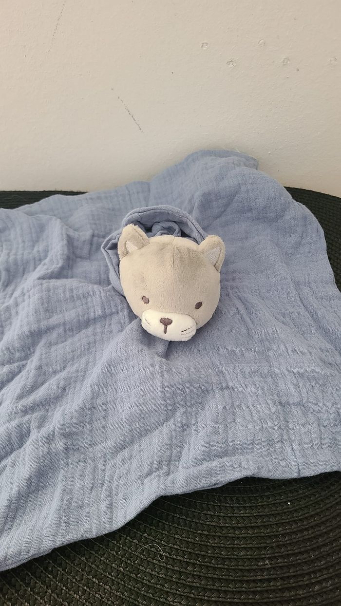 Doudou plat gaze de coton chat bleu - photo numéro 3