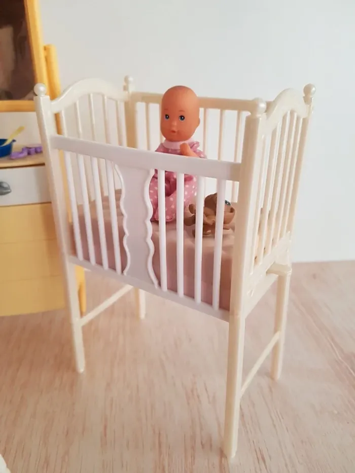 Nurserie Barbie et accessoires - photo numéro 5