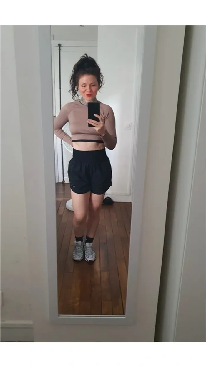 Crop Top Mango taille S - photo numéro 3