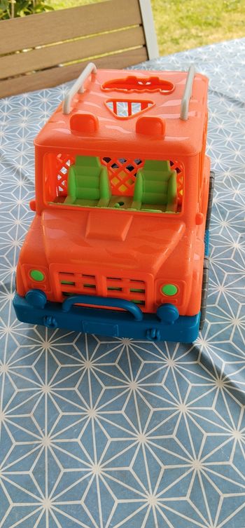 Jeep à forme