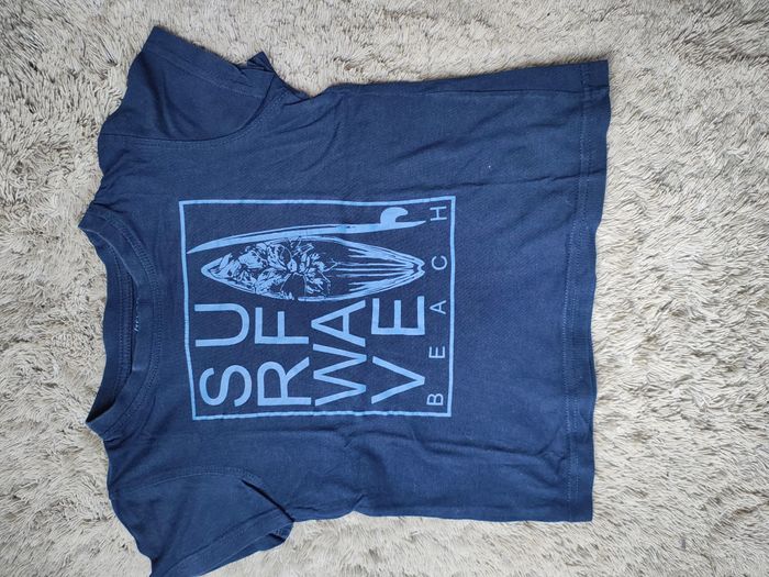 Tee-shirt taille 5 ans // 107-113 cm