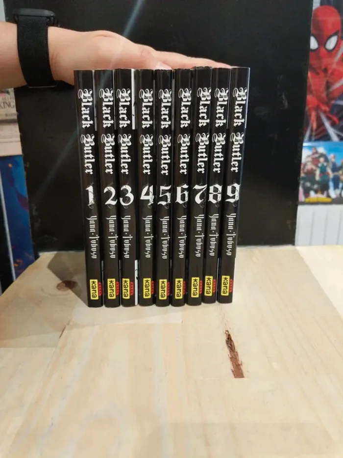 Lot Black Butler - Tome 1 à 9 - photo numéro 2