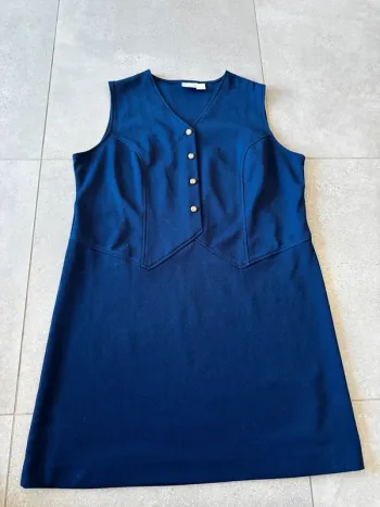 Robe navy Damart, taille 52, très bon état