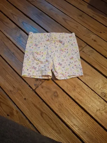 Short taille 12 mois