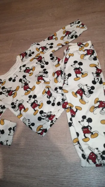 Emsenble de jogging mickey blanc