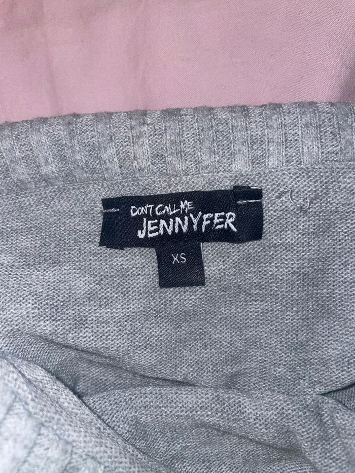 Pull épaules dénudées gris