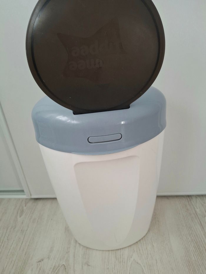 Poubelle à couches bébé Tommee Tippee - photo numéro 2