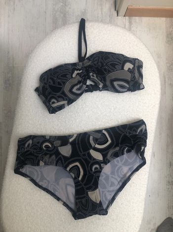 Maillot de bain deux pièces taille 36