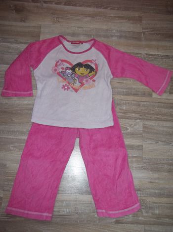 Pyjama velours Dora (1) 3 ans