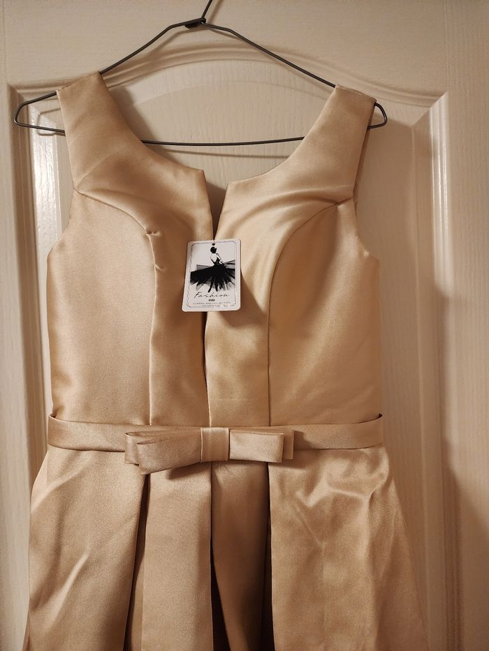 Robe de soirée beige - photo numéro 2