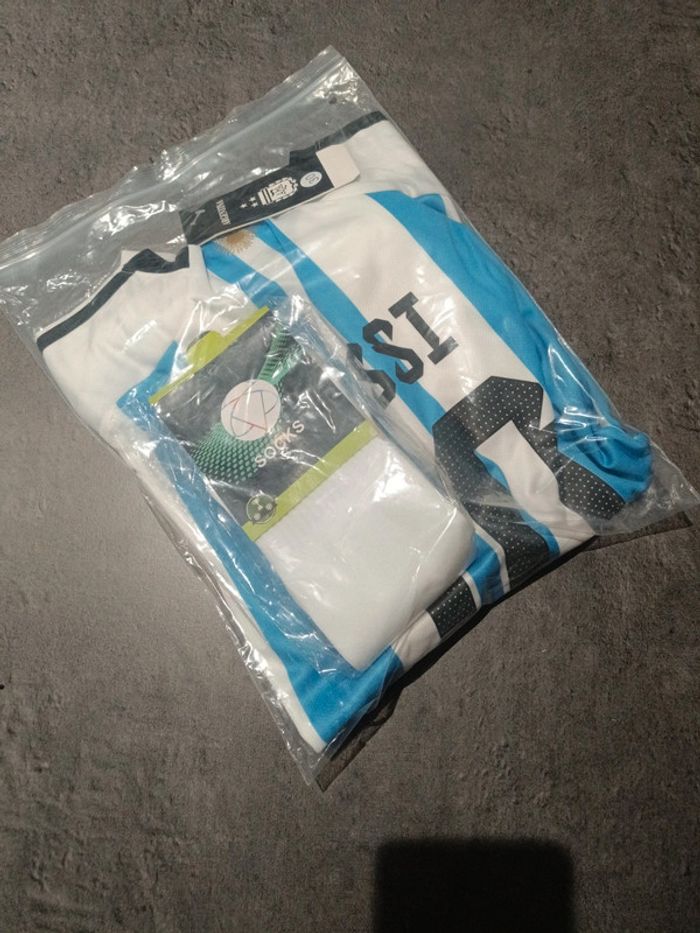 Tenue football Léo Messi argentine t.30 - photo numéro 5