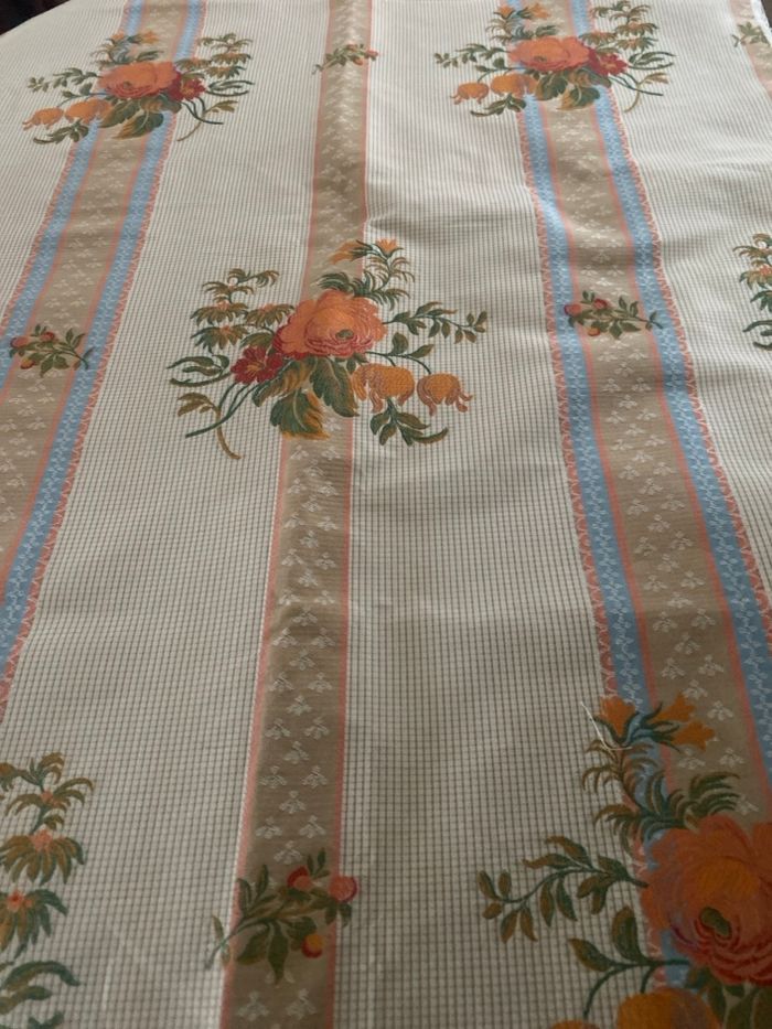 Tissu fleurs multicolores - photo numéro 2