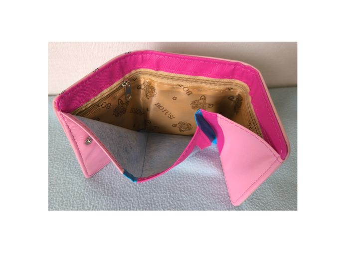 Portefeuille. - photo numéro 3