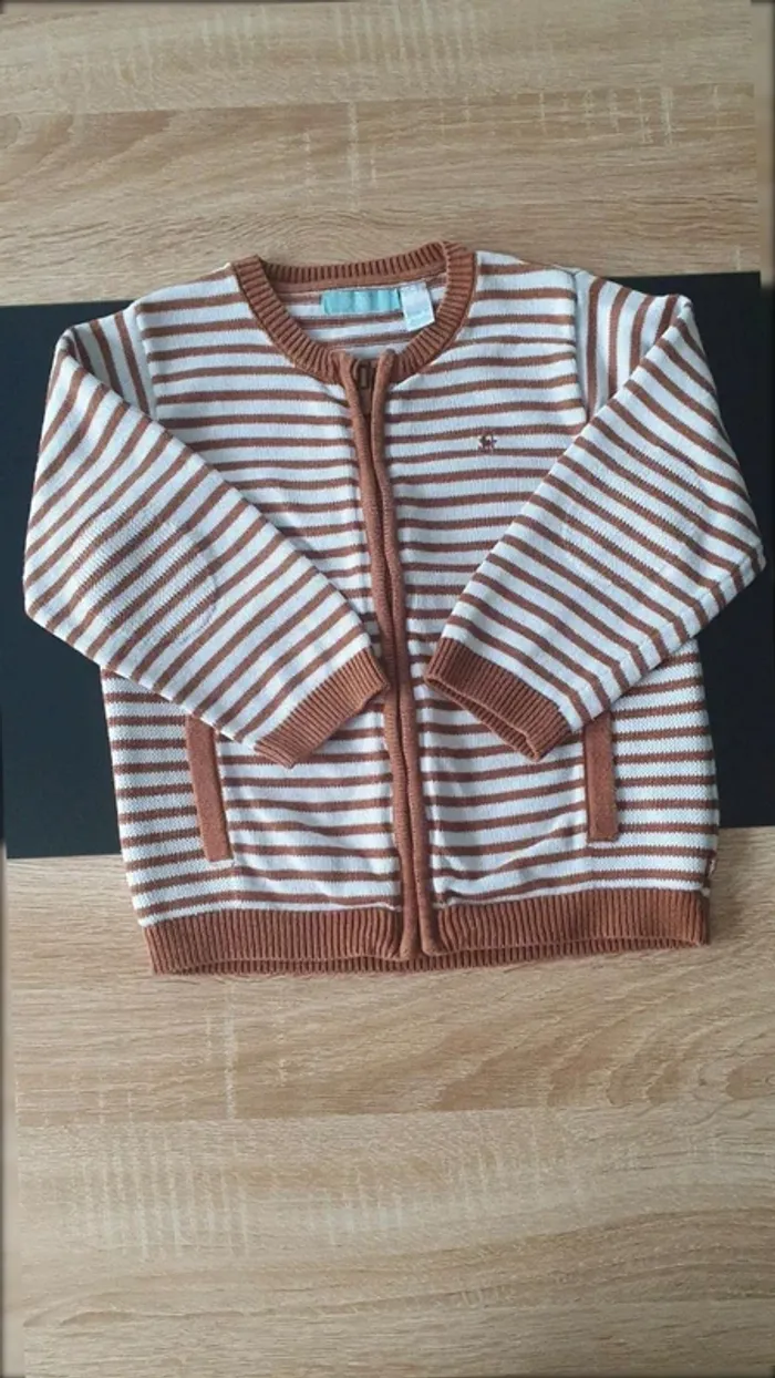 Gilet léger 23 mois