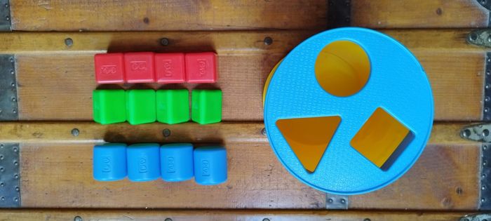 Jeu d'éveil Trieur de forme Fisher Price. Très bon état. Collection 1977 - photo numéro 2