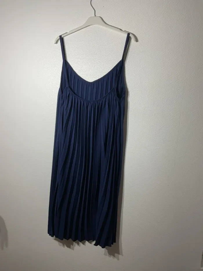 Robe plissée femme taille unique (40-54)- rzfashion - neuve avec étiquette - photo numéro 3