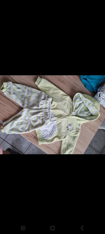 Ensemble survêtement