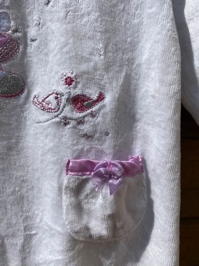 Pyjama 1 pièce bébé fille Minnie mouse Disney store 3 6 mois 68cm - photo numéro 5