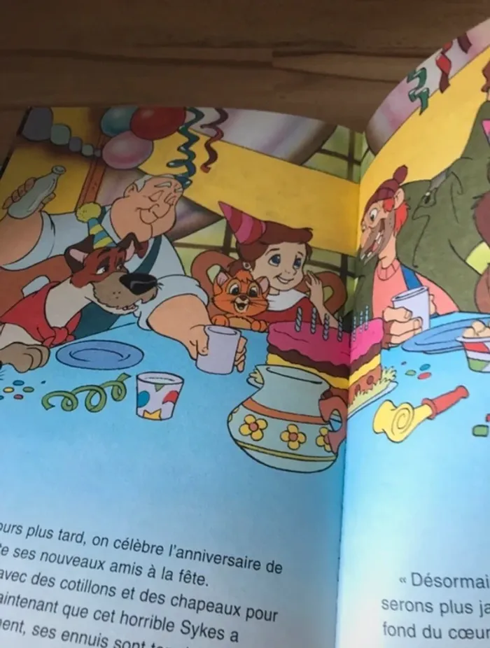 livre pour enfant Disney présente oliver et compagnie - photo numéro 5