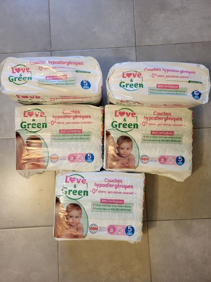 5 paquets de couches love and green taille 5