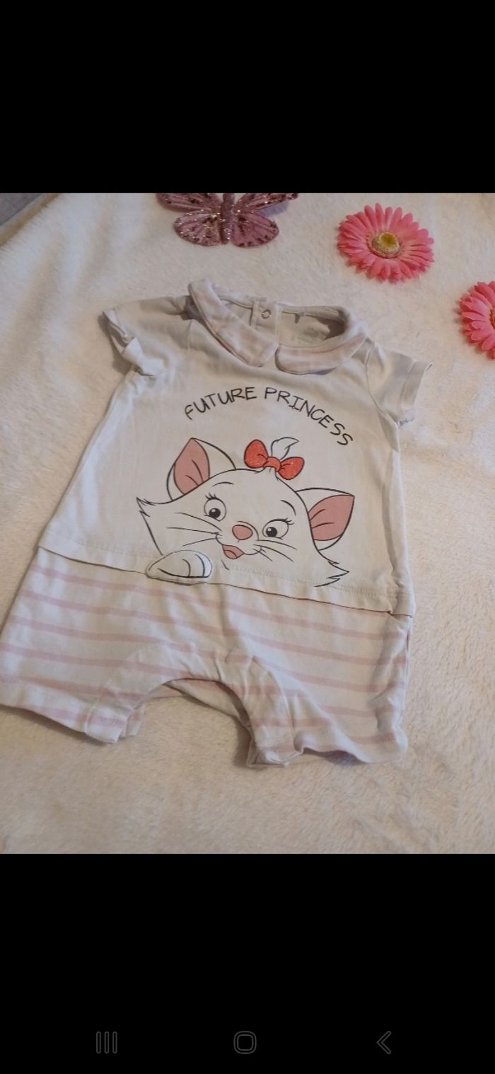 Combinaison d été bébé taille 6 mois