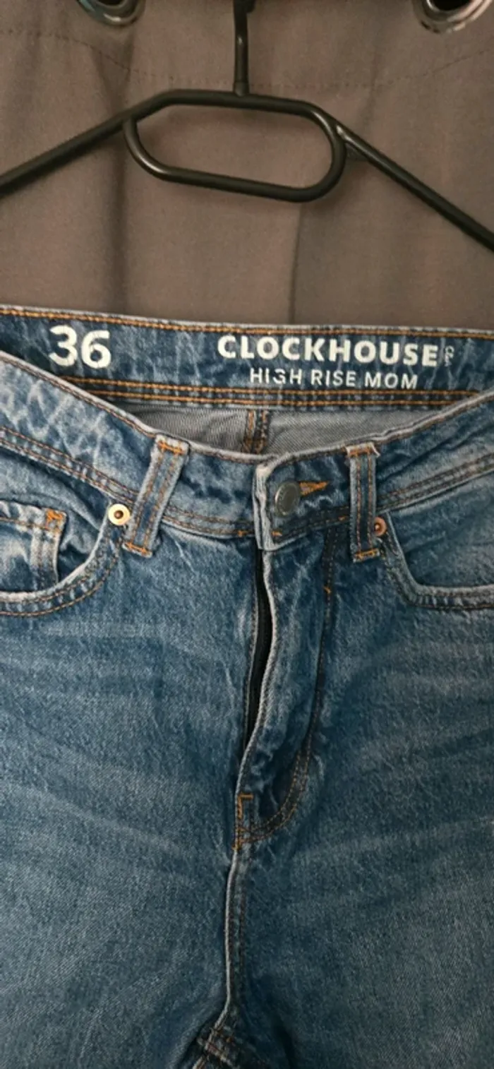 Jeans à trou taille 36 - photo numéro 2