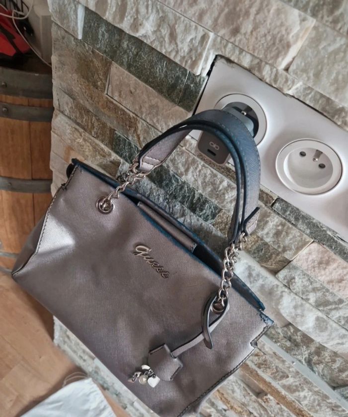 Sac à main Guess 👜 - photo numéro 5
