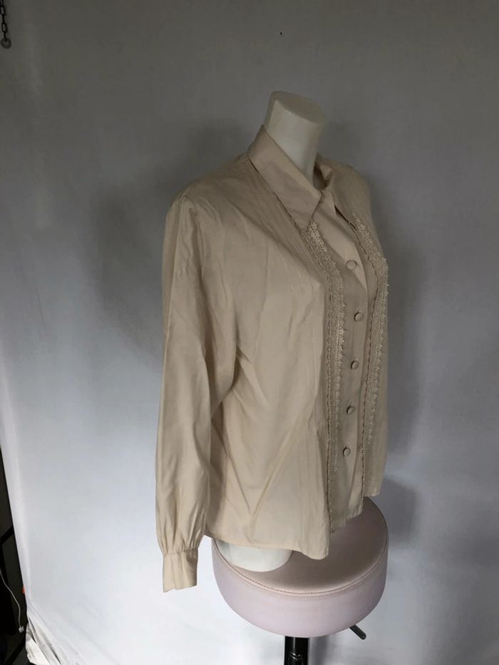 Chemise vintage crème à guipures 48 Damart très bon état - photo numéro 2
