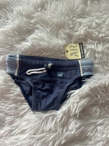 Slip de bain archimede 2 ans neuf