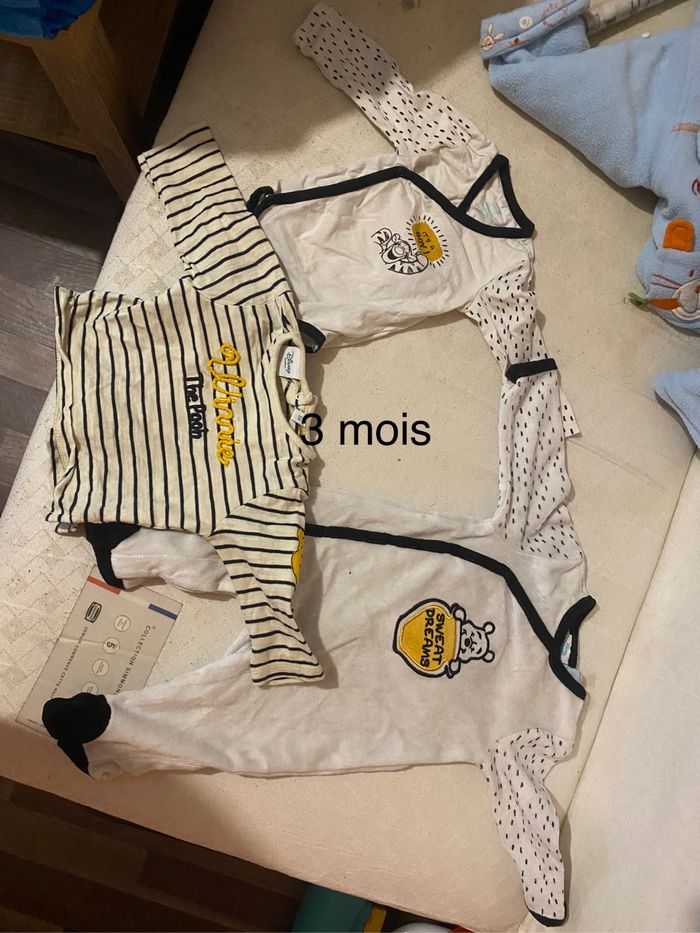 Lot Winnie l ourson .